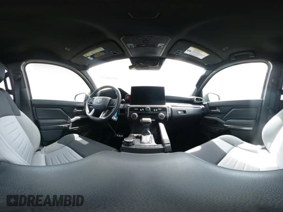 ✅ 2025 Toyota Tacoma SR • VIN: 3TMLB5JN8SM108333 • Лот: 42528079. Опубликован ранее на IAAI с пробегом 3 596 миль. Бесплатный доступ к архиву аукционных продаж из США и подробный отчёт об истории автомобиля на DreamBid. Изображение 18.