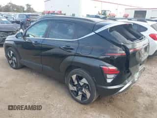 2024 Hyundai Kona Limited с VIN KM8HE3A35RU176378, выставлен на аукционе IAAI как лот 43508008 с пробегом 31 420 миль миль и . История ставок и продаж доступна на DreamBid. Изображение 3.