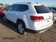 ✅ 2019 Volkswagen Atlas SE • VIN: 1V2UR2CA2KC526301 • Lot: 42107033. Listed on IAAI with 92,089 mi. Free auction sales archive from the USA and detailed vehicle history report at DreamBid. Image 3.