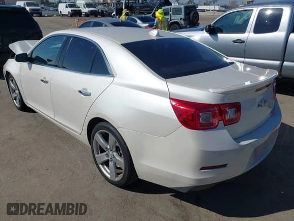 ✅ 2013 Chevrolet Malibu LTZ • VIN: 1G11J5SX5DF183934 • Lot: 43282719. Listed on IAAI with 92,538 mi. Free auction sales archive from the USA and detailed vehicle history report at DreamBid. Image 3.