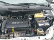 ✅ 2010 Chevrolet Aveo 1LT • VIN: KL1TD5DEXAB088637 • Lot: 42254293. Wystawiony na IAAI z przebiegiem 138 583 mil. Bezpłatny archiwum sprzedaży aukcyjnych z USA i szczegółowy raport historii pojazdu na DreamBid. Zdjęcie 12.