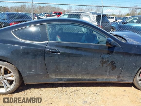 ✅ 2010 Hyundai Genesis Coupe R-Spec • VIN: KMHHT6KD9AU003613 • Lot: 41717394. Wystawiony na IAAI z przebiegiem 85 343 mil. Bezpłatny archiwum sprzedaży aukcyjnych z USA i szczegółowy raport historii pojazdu na DreamBid. Zdjęcie 12.