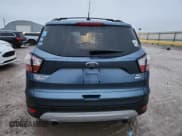 ✅ 2018 Ford Escape SE • VIN: 1FMCU9GD6JUA93269 • Lot: 89873135. Wystawiony na Copart z przebiegiem 53 930 mil. Bezpłatny archiwum sprzedaży aukcyjnych z USA i szczegółowy raport historii pojazdu na DreamBid. Zdjęcie 6.
