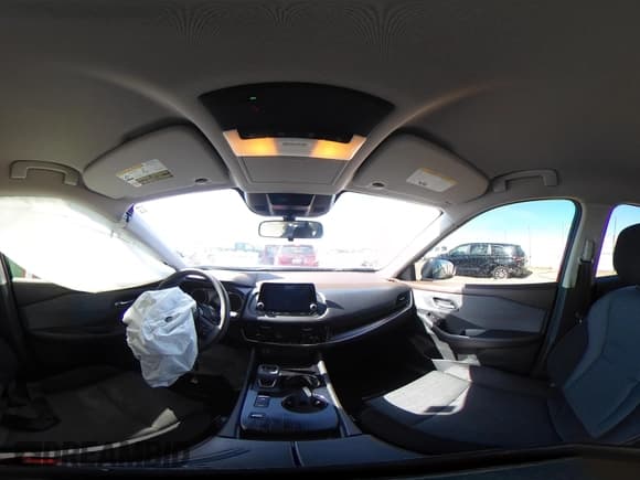 ✅ 2021 Nissan Rogue SV • VIN: JN8AT3BA9MW001903 • Lot: 43505238. Wystawiony na IAAI z przebiegiem 48 565 mil. Bezpłatny archiwum sprzedaży aukcyjnych z USA i szczegółowy raport historii pojazdu na DreamBid. Zdjęcie 18.