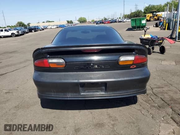1997 Chevrolet Camaro z VIN 2G1FP22K9V2126324, wystawiony jako Copart lot #60117095 z przebiegiem 179 786 mil mil oraz Szkoda całkowita • Salvage title. Historia ofert i sprzedaży dostępna na DreamBid. Obrazek 6.