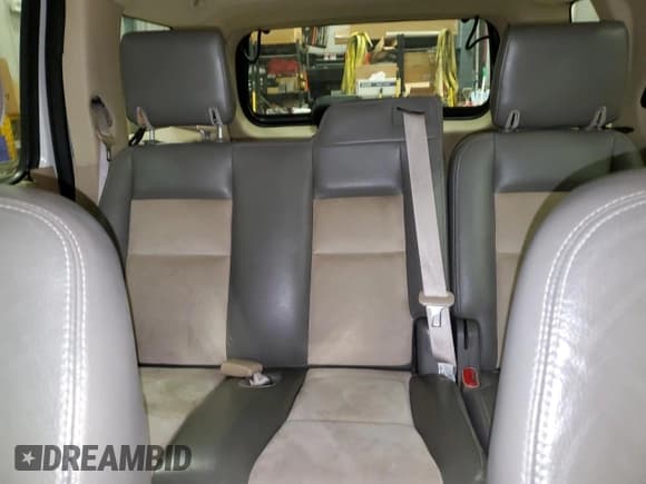 ✅ 2006 Ford Explorer Eddie Bauer • VIN: 1FMEU748X6ZA02003 • Lot: 70548985. Listed on Copart with 161,066 mi. Free auction sales archive from the USA and detailed vehicle history report at DreamBid. Image 10.