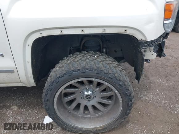 ✅ 2015 GMC Sierra 1500 SLT • VIN: 3GTU2VEC8FG309117 • Lot: 42505739. Listed on IAAI with 311,603 mi. Free auction sales archive from the USA and detailed vehicle history report at DreamBid. Image 17.