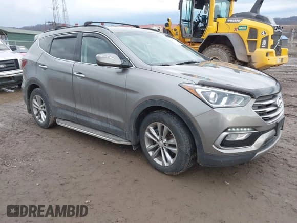 ✅ 2018 Hyundai Santa Fe Limited • VIN: 5XYZUDLA3JG536959 • Лот: 41648966. Опубликован ранее на IAAI с пробегом 72 563 миль. Бесплатный доступ к архиву аукционных продаж из США и подробный отчёт об истории автомобиля на DreamBid. Изображение 1.