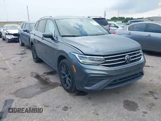✅ 2024 Volkswagen Tiguan SE • VIN: 3VV3B7AX8RM181419 • Lot: 42838373. Wystawiony na IAAI z przebiegiem 10 520 mil. Bezpłatny archiwum sprzedaży aukcyjnych z USA i szczegółowy raport historii pojazdu na DreamBid. Zdjęcie 1.
