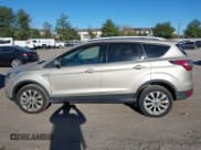 ✅ 2017 Ford Escape Titanium • VIN: 1FMCU0J94HUE28782 • Лот: 43616822. Опубликован ранее на IAAI с пробегом 63 652 миль. Бесплатный доступ к архиву аукционных продаж из США и подробный отчёт об истории автомобиля на DreamBid. Изображение 14.