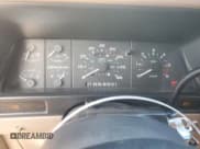 ✅ 1994 Ford Explorer Eddie Bauer • VIN: 1FMDU32X1RUC49815 • Lot: 45758705. Listed on Copart with 183,233 mi. Free auction sales archive from the USA and detailed vehicle history report at DreamBid. Image 9.