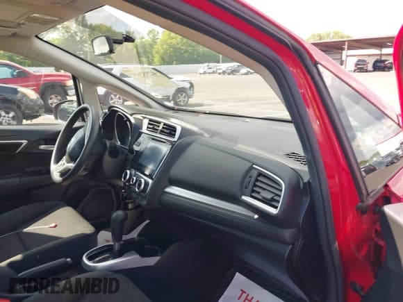 ✅ 2016 Honda Fit EX • VIN: JHMGK5H7XGX000496 • Lot: 42552607. Listed on IAAI with 44,835 mi. Free auction sales archive from the USA and detailed vehicle history report at DreamBid. Image 5.