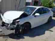 2025 Toyota Camry LE with VIN 4T1DAACK2SU046289, listed as a IAAI auction lot 43340143 with 5,363 mi miles and . Bid and sale history available at DreamBid. Image 2.