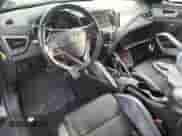 2016 Hyundai Veloster Turbo z VIN KMHTC6AE5GU294186, wystawiony jako Copart lot #72342574 z przebiegiem 121 630 mil mil oraz Szkoda całkowita • Salvage title. Historia ofert i sprzedaży dostępna na DreamBid. Obrazek 8.