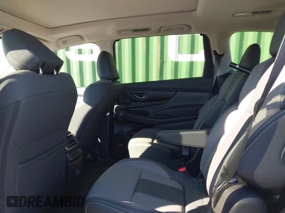 ✅ 2023 Subaru Ascent Onyx Limited • VIN: 4S4WMAKD6P3414229 • Lot: 41332340. Listed on IAAI with 951 mi. Free auction sales archive from the USA and detailed vehicle history report at DreamBid. Image 8.