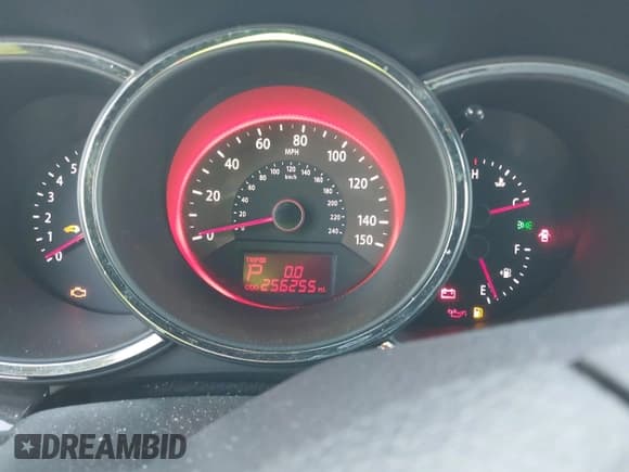 ✅ 2012 Kia Sorento SX • VIN: 5XYKWDA25CG309542 • Lot: 43845824. Listed on IAAI with 256,255 mi. Free auction sales archive from the USA and detailed vehicle history report at DreamBid. Image 7.