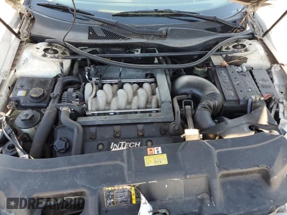 ✅ 2001 Lincoln Continental • VIN: 1LNHM97V11Y689901 • Lot: 91214195. Listed on Copart with 116,068 mi. Free auction sales archive from the USA and detailed vehicle history report at DreamBid. Image 11.