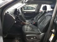 ✅ 2013 Audi Q5 Premium • VIN: WA1CFAFPXDA086062 • Lot: 45640005. Wystawiony na Copart z przebiegiem 171 210 mil. Bezpłatny archiwum sprzedaży aukcyjnych z USA i szczegółowy raport historii pojazdu na DreamBid. Zdjęcie 7.