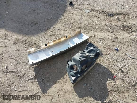 2006 Mercury Mariner Luxury с VIN 4M2YU56166DJ09255, выставлен на аукционе IAAI как лот 43432885 с пробегом 151 684 миль миль и . История ставок и продаж доступна на DreamBid. Изображение 11.