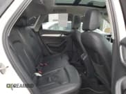 ✅ 2017 Audi Q3 Premium • VIN: WA1ECCFS2HR012885 • Lot: 89858775. Wystawiony na Copart z przebiegiem 163 259 mil. Bezpłatny archiwum sprzedaży aukcyjnych z USA i szczegółowy raport historii pojazdu na DreamBid. Zdjęcie 11.