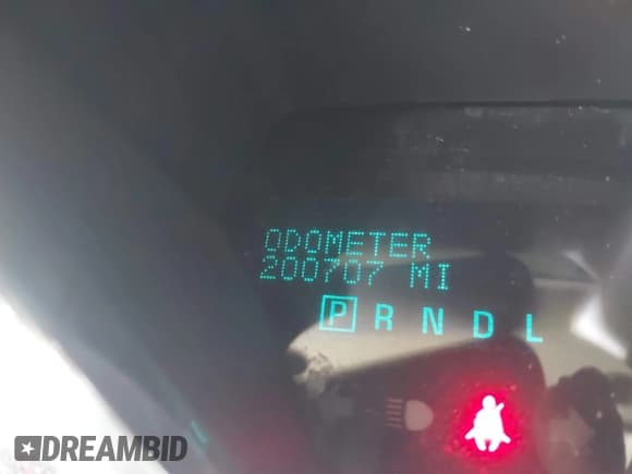 ✅ 2015 Chevrolet Traverse LT • VIN: 1GNKRHKD4FJ194880 • Lot: 43018808. Listed on IAAI with 200,707 mi. Free auction sales archive from the USA and detailed vehicle history report at DreamBid. Image 15.