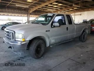 ✅ 2004 Ford F-250 XL • VIN: 1FTNX20L74ED56610 • Lot: 85381525. Listed on Copart with 207,521 mi. Free auction sales archive from the USA and detailed vehicle history report at DreamBid. Image 1.