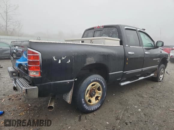 ✅ 2003 Dodge 2500 ST • VIN: 1D7KU28D13J558881 • Лот: 92012775. Опубликован ранее на Copart с пробегом 218 441 миль. Бесплатный доступ к архиву аукционных продаж из США и подробный отчёт об истории автомобиля на DreamBid. Изображение 3.
