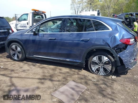 ✅ 2023 Mercedes-Benz EQE 350 • VIN: 4JGGM1CB0PA015927 • Лот: 42178942. Опубликован ранее на IAAI с пробегом 23 698 миль. Бесплатный доступ к архиву аукционных продаж из США и подробный отчёт об истории автомобиля на DreamBid. Изображение 14.