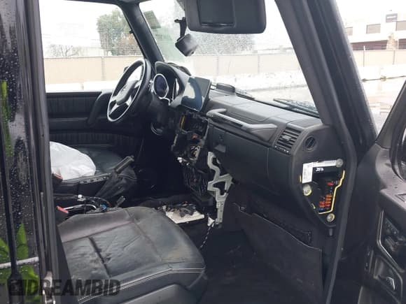 ✅ 2018 Mercedes-Benz G 63 AMG • VIN: WDCYC7DH5JX288846 • Лот: 41097837. Опубликован ранее на IAAI с пробегом 58 187 миль. Бесплатный доступ к архиву аукционных продаж из США и подробный отчёт об истории автомобиля на DreamBid. Изображение 5.