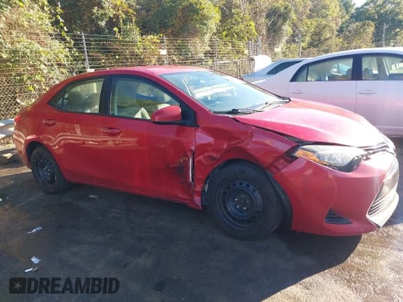 ✅ 2018 Toyota Corolla LE • VIN: 2T1BURHE9JC017176 • Lot: 43452278. Listed on IAAI with 305,883 mi. Free auction sales archive from the USA and detailed vehicle history report at DreamBid. Image 13.