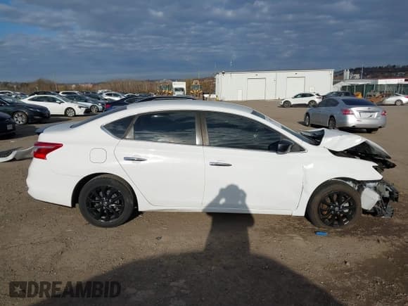 ✅ 2018 Nissan Sentra SR • VIN: 3N1AB7AP2JY269050 • Lot: 43690591. Listed on IAAI with 105,026 mi. Free auction sales archive from the USA and detailed vehicle history report at DreamBid. Image 14.