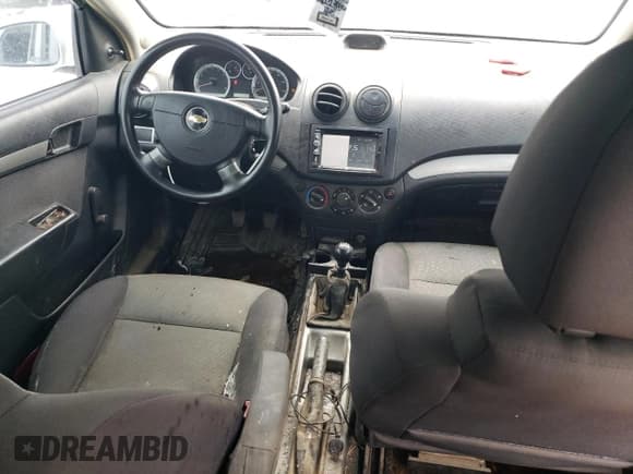 ✅ 2009 Chevrolet Aveo 1LT • VIN: KL1TD66E29B621062 • Lot: 45972655. Wystawiony na Copart z przebiegiem 120 997 mil. Bezpłatny archiwum sprzedaży aukcyjnych z USA i szczegółowy raport historii pojazdu na DreamBid. Zdjęcie 8.