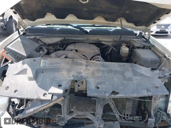 ✅ 2011 Chevrolet Silverado 1500 LTZ • VIN: 3GCPKTE33BG175970 • Lot: 43252945. Wystawiony na IAAI z przebiegiem 243 325 mil. Bezpłatny archiwum sprzedaży aukcyjnych z USA i szczegółowy raport historii pojazdu na DreamBid. Zdjęcie 10.