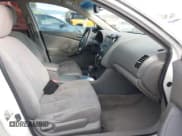 ✅ 2012 Nissan Altima S • VIN: 1N4AL2AP4CN570356 • Lot: 43687298. Wystawiony na IAAI z przebiegiem 173 415 mil. Bezpłatny archiwum sprzedaży aukcyjnych z USA i szczegółowy raport historii pojazdu na DreamBid. Zdjęcie 5.