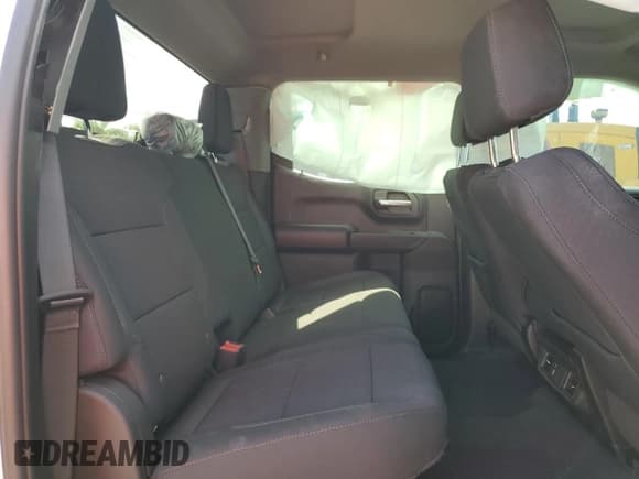 ✅ 2024 Chevrolet Silverado 1500 Custom • VIN: 1GCPABEK5RZ167674 • Лот: 65393665. Опубликован ранее на Copart с пробегом 6 556 миль. Бесплатный доступ к архиву аукционных продаж из США и подробный отчёт об истории автомобиля на DreamBid. Изображение 10.