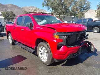 ✅ 2024 Chevrolet Silverado 1500 Custom • VIN: 1GCPABEK5RZ155640 • Лот: 42305816. Опубликован ранее на IAAI с пробегом 11 798 миль. Бесплатный доступ к архиву аукционных продаж из США и подробный отчёт об истории автомобиля на DreamBid. Изображение 1.