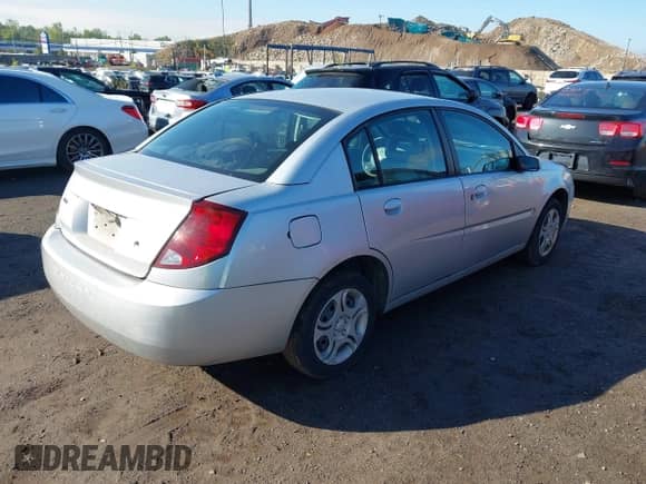 2004 Saturn ION ION 2 z VIN 1G8AJ52F34Z226125, wystawiony jako IAAI lot #43240287 z przebiegiem 93 020 mil mil oraz . Historia ofert i sprzedaży dostępna na DreamBid. Obrazek 4.
