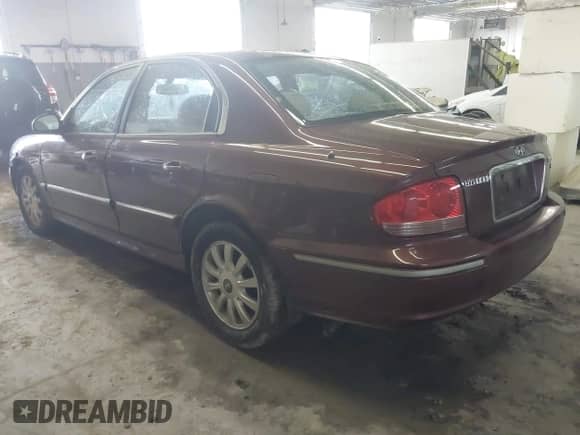 ✅ 2004 Hyundai Sonata GLS • VIN: KMHWF35H84A052612 • Лот: 42215726. Размещён на IAAI с пробегом 118 966 миль миль. Получите бесплатный доступ к архиву аукционных продаж из США и посмотрите подробный отчёт об истории автомобиля на DreamBid. Изображение 3.