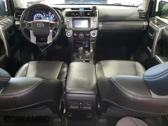 ✅ 2018 Toyota 4Runner TRD Off Road Premium • VIN: JTEBU5JR9J5558999 • Lot: 64421925. Wystawiony na Copart z przebiegiem 65 244 mil. Bezpłatny archiwum sprzedaży aukcyjnych z USA i szczegółowy raport historii pojazdu na DreamBid. Zdjęcie 8.