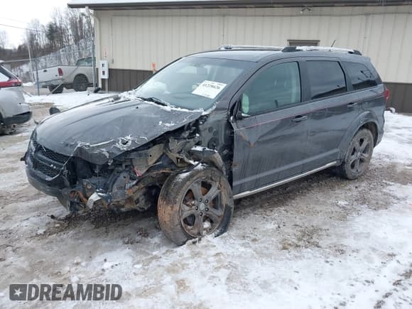 ✅ 2015 Dodge Journey Crossroad • VIN: 3C4PDDGG6FT536038 • Lot: 41228626. Listed on IAAI with Not provided. Free auction sales archive from the USA and detailed vehicle history report at DreamBid. Image 17.
