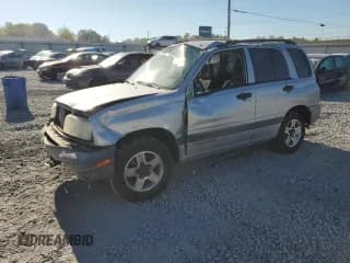 ✅ 2003 Chevrolet Tracker • VIN: 2CNBE13C636908563 • Лот: 76871754. Опубликован ранее на Copart с пробегом 205 684 миль. Бесплатный доступ к архиву аукционных продаж из США и подробный отчёт об истории автомобиля на DreamBid. Изображение 1.