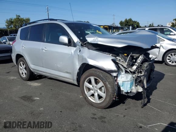 ✅ 2007 Toyota RAV4 Limited • VIN: JTMZK31V676003862 • Lot: 91052945. Wystawiony na Copart z przebiegiem 73 855 mil. Bezpłatny archiwum sprzedaży aukcyjnych z USA i szczegółowy raport historii pojazdu na DreamBid. Zdjęcie 4.
