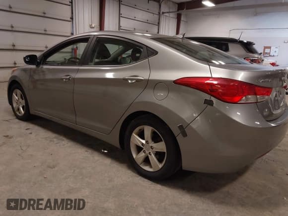 ✅ 2012 Hyundai Elantra GLS • VIN: KMHDH4AE6CU188897 • Лот: 43757188. Опубликован ранее на IAAI с пробегом 236 080 миль. Бесплатный доступ к архиву аукционных продаж из США и подробный отчёт об истории автомобиля на DreamBid. Изображение 3.