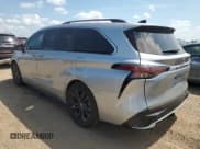 ✅ 2022 Toyota Sienna XSE • VIN: 5TDXRKEC8NS109541 • Lot: 68319015. Wystawiony na Copart z przebiegiem 71 346 mil. Bezpłatny archiwum sprzedaży aukcyjnych z USA i szczegółowy raport historii pojazdu na DreamBid. Zdjęcie 2.