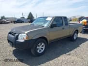 ✅ 2002 Nissan Frontier XE • VIN: 1N6DD26S92C338957 • Lot: 42478523. Wystawiony na IAAI z przebiegiem 242 920 mil. Bezpłatny archiwum sprzedaży aukcyjnych z USA i szczegółowy raport historii pojazdu na DreamBid. Zdjęcie 2.
