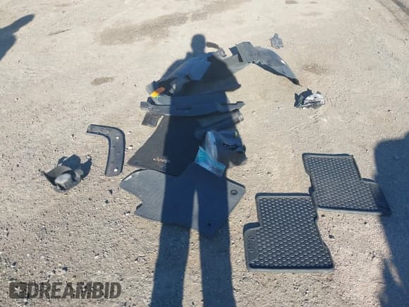 ✅ 2017 Jeep Renegade Trailhawk • VIN: ZACCJBCB9HPG19804 • Лот: 43606137. Опубликован ранее на IAAI с пробегом 74 710 миль. Бесплатный доступ к архиву аукционных продаж из США и подробный отчёт об истории автомобиля на DreamBid. Изображение 12.