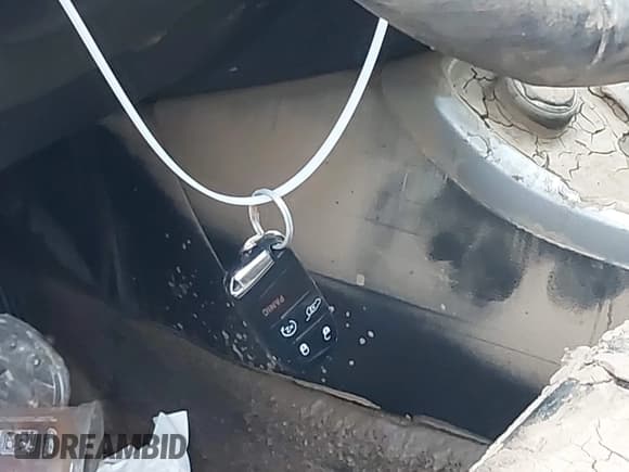 ✅ 2018 Jeep Compass Altitude • VIN: 3C4NJDBB2JT432456 • Lot: 42295863. Listed on IAAI with Not provided. Free auction sales archive from the USA and detailed vehicle history report at DreamBid. Image 11.