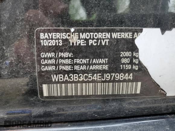 2014 BMW 3 Series 328i xDrive z VIN WBA3B3C54EJ979844, wystawiony jako Copart lot #59203825 z przebiegiem 197 081 mil mil oraz Czysty tytuł • Clean title. Historia ofert i sprzedaży dostępna na DreamBid. Obrazek 12.