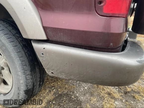 ✅ 2002 Isuzu Trooper S • VIN: JACDS58X727J02138 • Лот: 41455245. Опубликован ранее на IAAI с пробегом 186 560 миль. Бесплатный доступ к архиву аукционных продаж из США и подробный отчёт об истории автомобиля на DreamBid. Изображение 6.