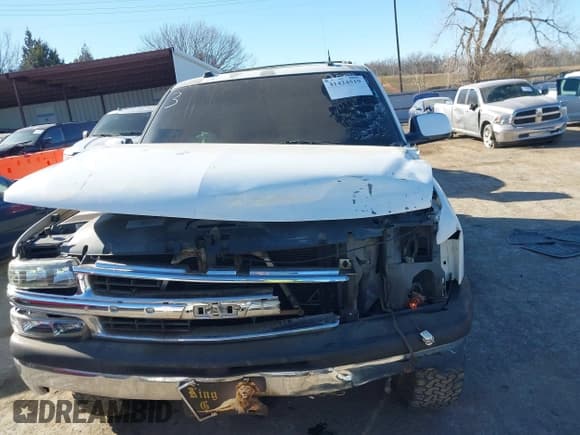 ✅ 2004 Chevrolet Suburban LS • VIN: 1GNEC16Z54J222405 • Лот: 41424519. Опубликован ранее на IAAI с пробегом 204 381 миль. Бесплатный доступ к архиву аукционных продаж из США и подробный отчёт об истории автомобиля на DreamBid. Изображение 12.